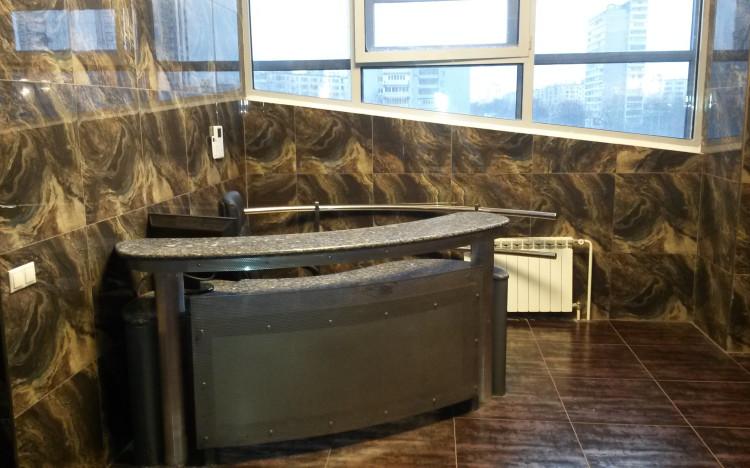 Вид ресепшн на этаже